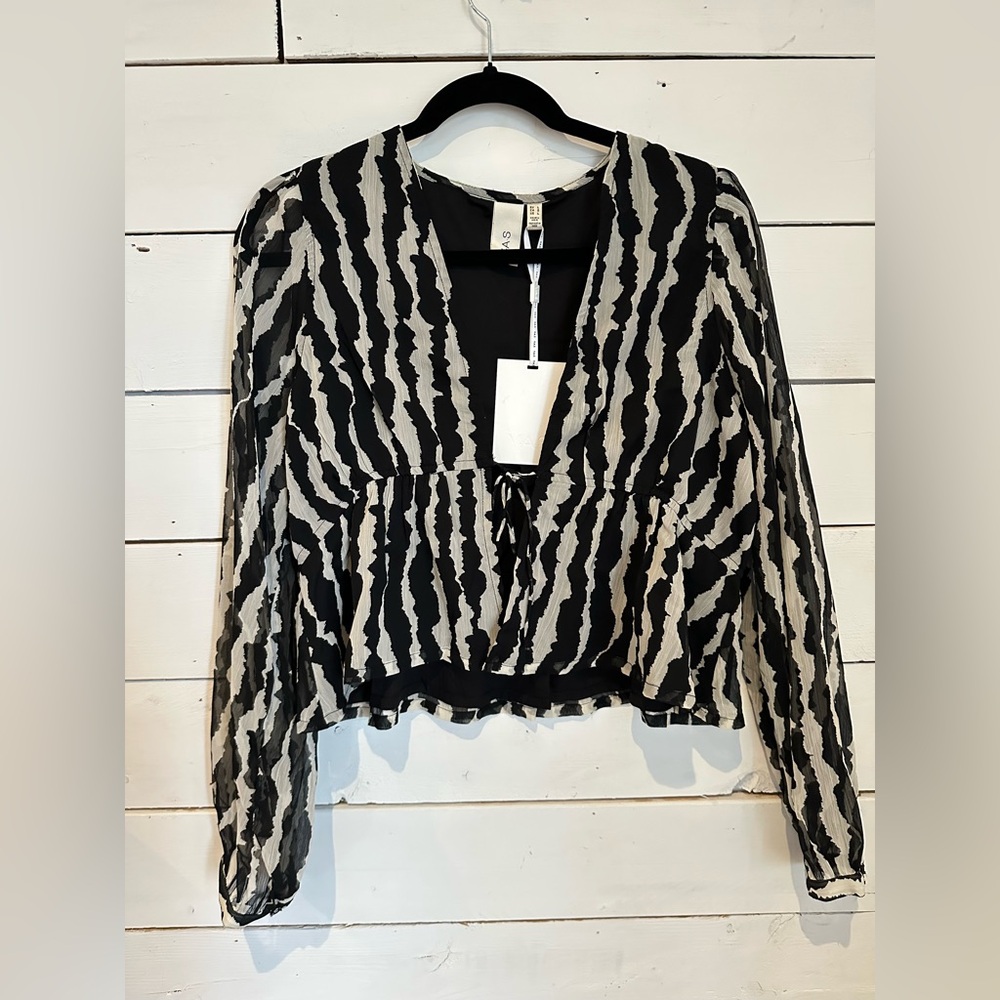 YAS Zebra Print Top